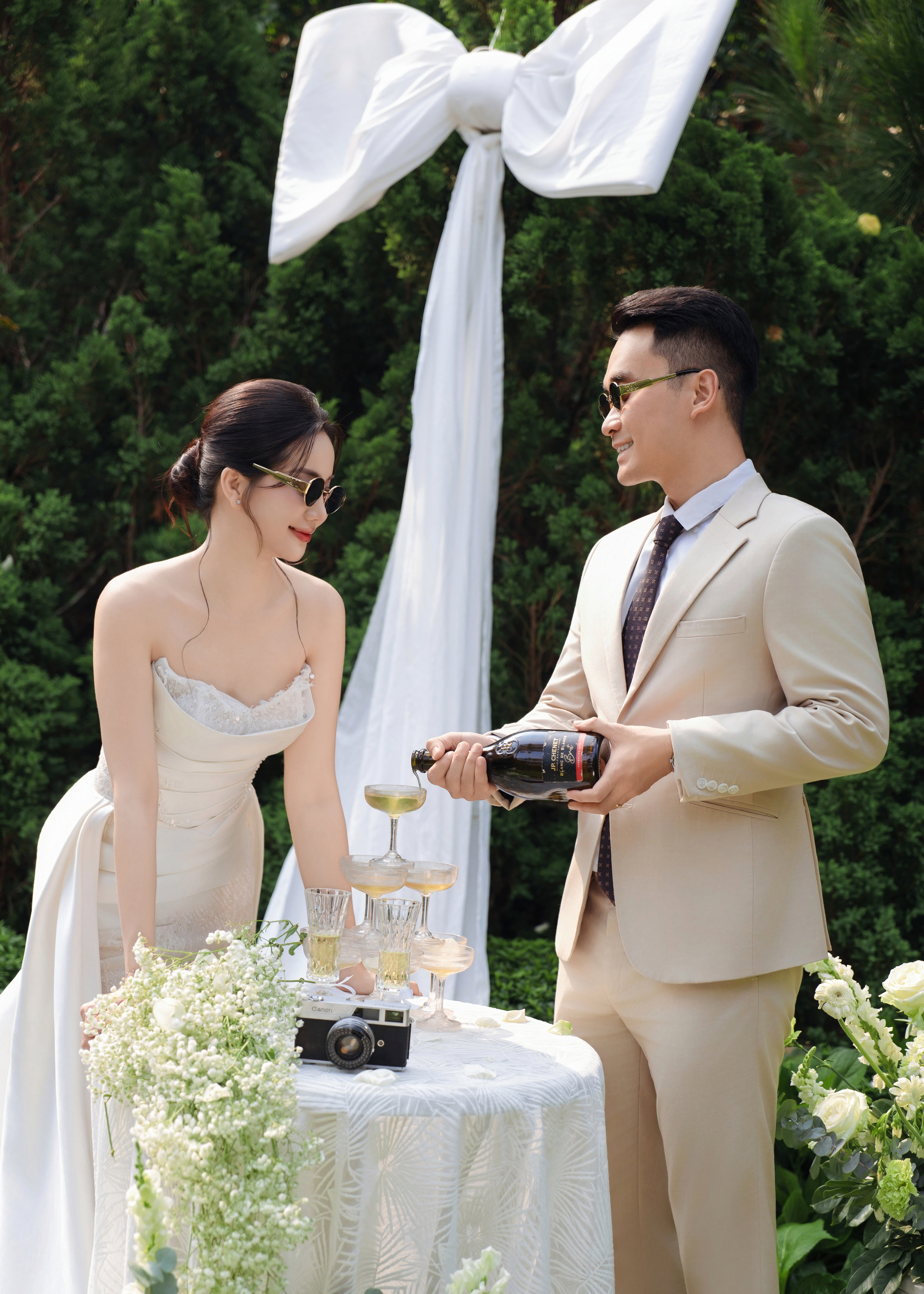 Cô dâu Bạch Mai